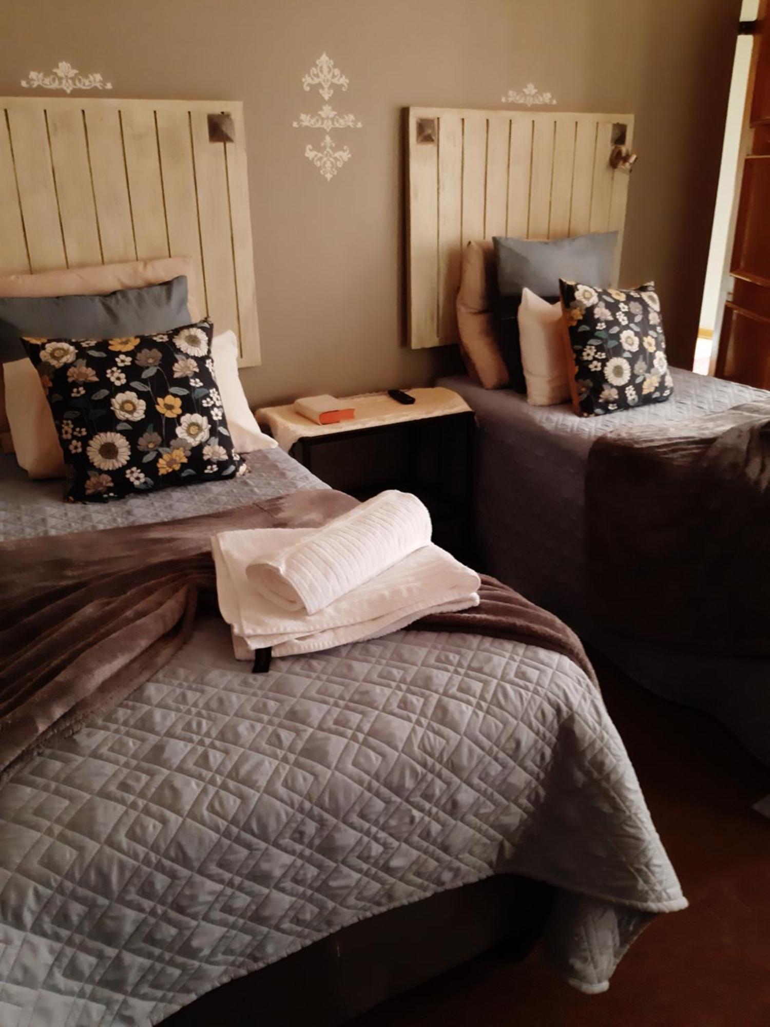 Fochville Guesthouse Phòng bức ảnh