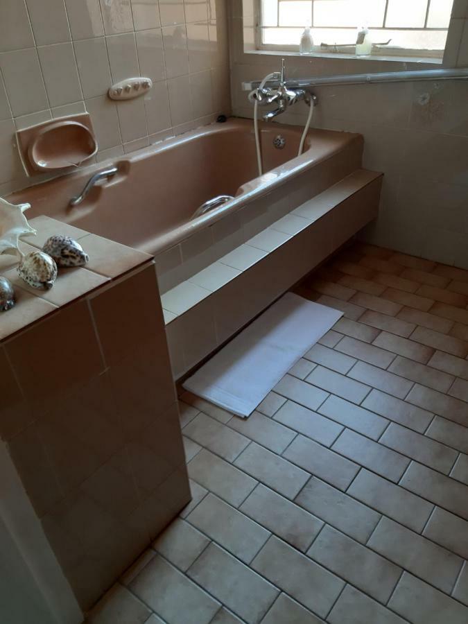 Fochville Guesthouse Ngoại thất bức ảnh
