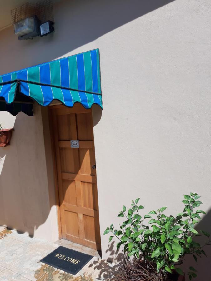 Fochville Guesthouse Ngoại thất bức ảnh